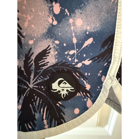 Quicksilver Mens Camo Board Shorts Size 32 Pre Owned - Picture 3 of 5